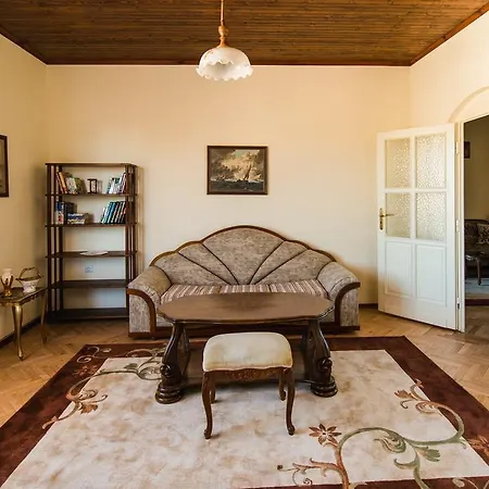 Main Street Classic Apartamento